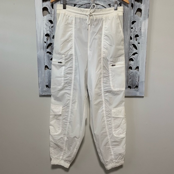 Athleta Parachute Cargo Joggers Sheer White Light Airy Water Repellent Pant NWOT - Picture 3 of 9